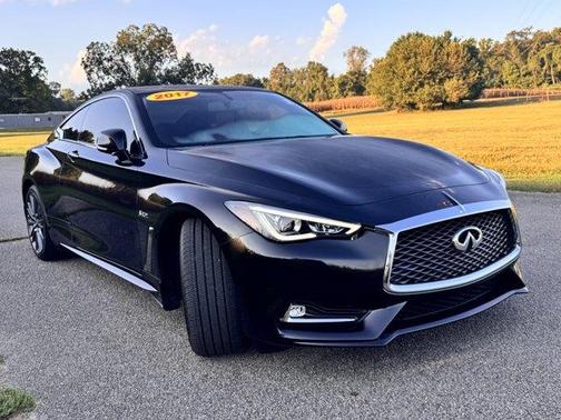 2017 INFINITI Q60 3.0t Red Sport 400