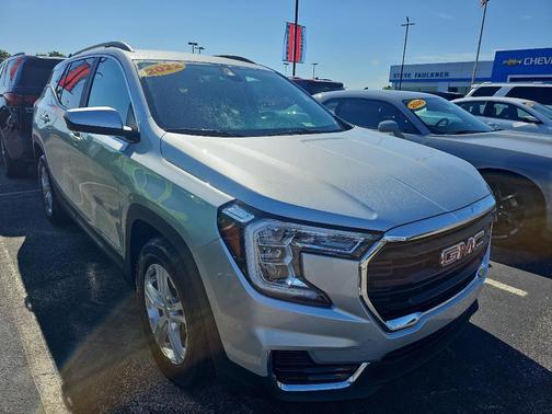 2022 GMC Terrain SLE