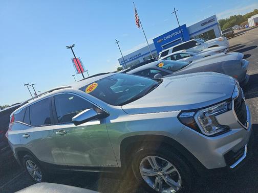 2022 GMC Terrain SLE