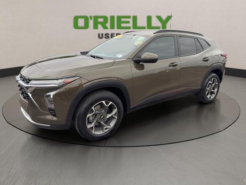 Harvest Gold / Bronze 2024 Chevrolet Trax LT