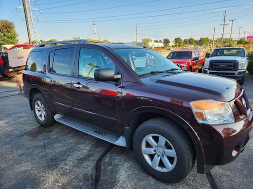 2013 Nissan Armada SV 4x4 4dr SUV