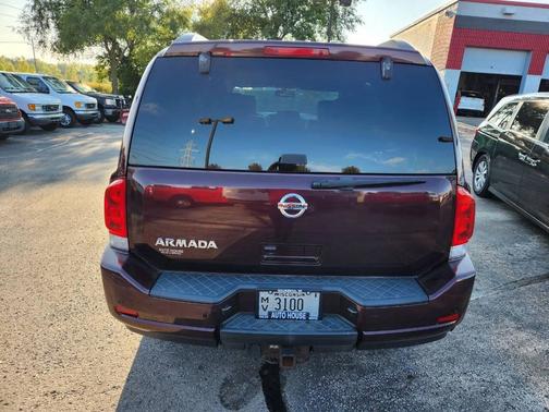 2013 Nissan Armada SV 4x4 4dr SUV