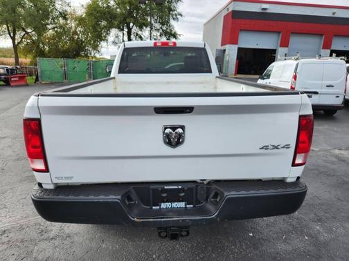 2016 RAM 2500 Tradesman 4x4 2dr Regular Cab 8 ft. LB Pickup