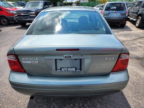 2006 Ford Focus ZX4 SES
