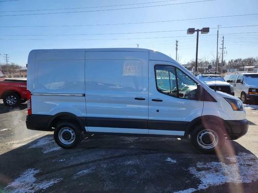 2018 Ford Transit-250 Base