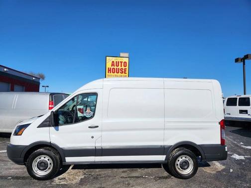 2018 Ford Transit-250 Base