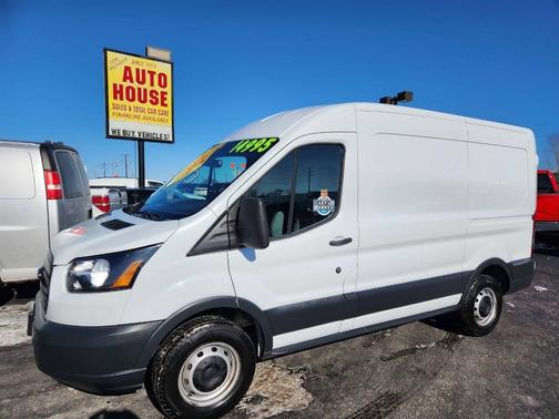 2018 Ford Transit-250 Base
