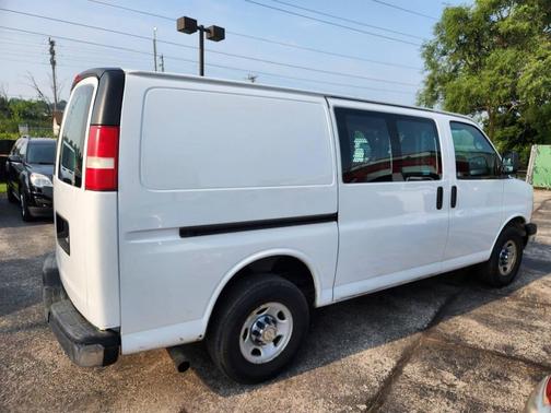 2014 Chevrolet Express 3500 3500 3dr Cargo Van w/1WT