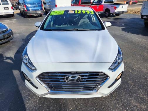 2019 Hyundai SONATA SE