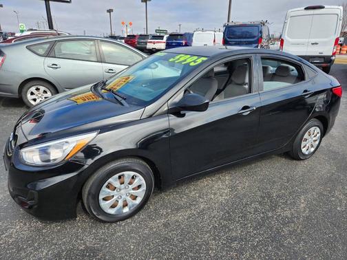 2017 Hyundai Accent SE