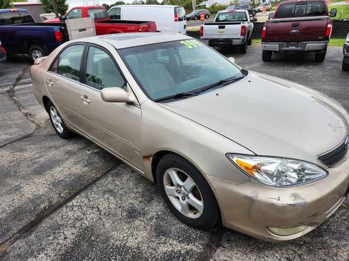 2004 Toyota Camry SE