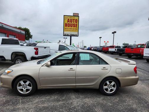2004 Toyota Camry SE