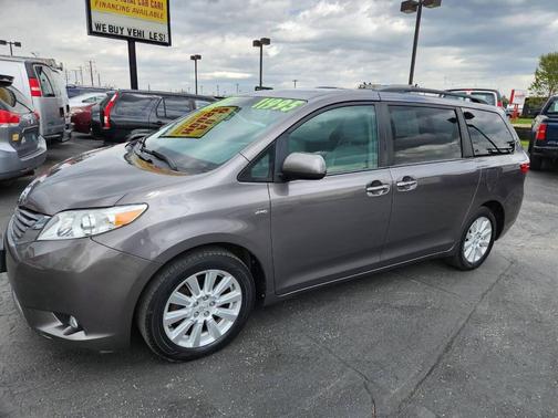 Charcoal 2017 Toyota Sienna XLE