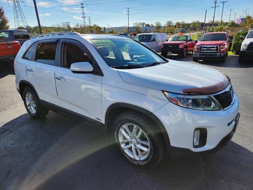 2015 Kia Sorento LX