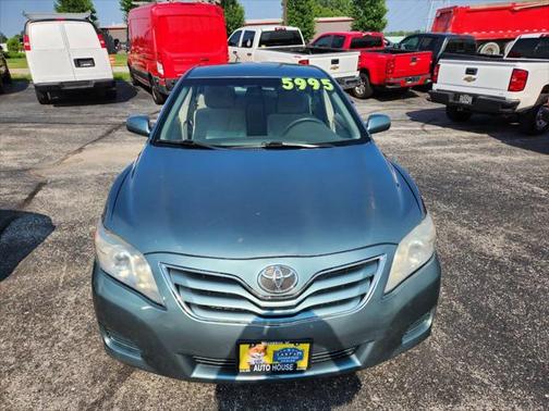 2010 Toyota Camry LE