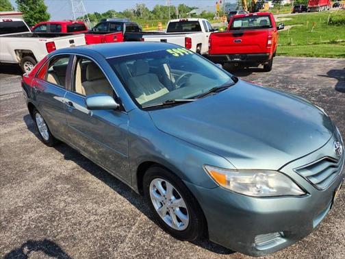 2010 Toyota Camry LE