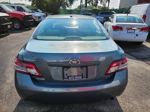 2010 Toyota Camry LE