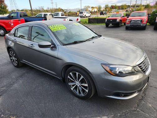 2013 Chrysler 200 Limited