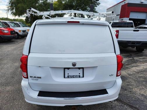 2015 RAM Cargo Tradesman