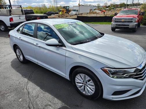 White 2019 Volkswagen Jetta 1.4T S