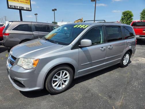 Gray 2014 Dodge Grand Caravan SXT