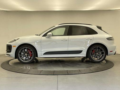 2026 Porsche Macan GTS