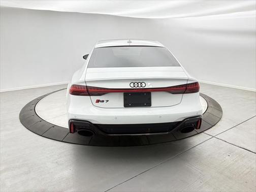 2022 Audi RS 7 4.0T