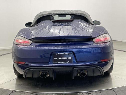 2023 Porsche 718 Spyder Base
