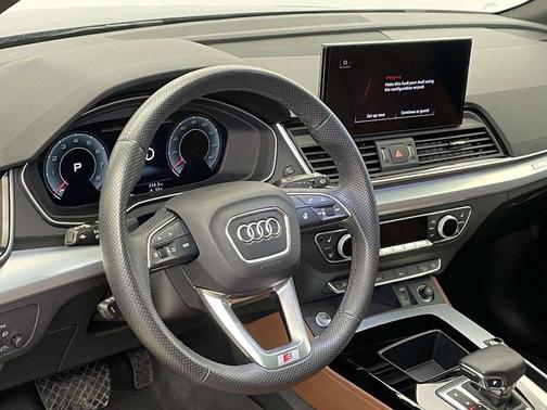 2025 Audi Q5 45 S line Premium Plus