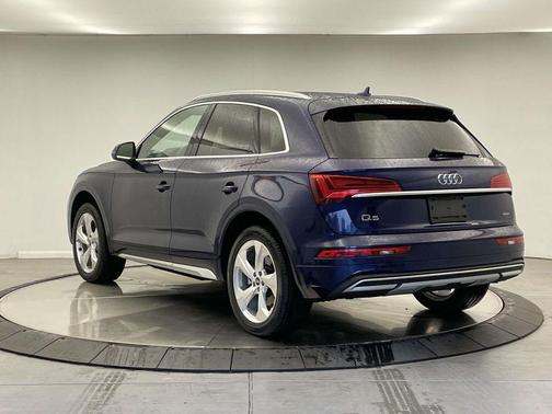 2021 Audi Q5 45 Premium Plus