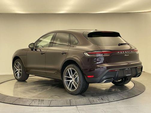 Copper 2026 Porsche Macan Macan
