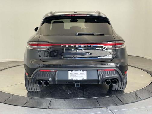 2022 Porsche Macan S