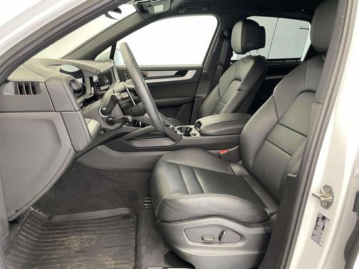 2024 Porsche Cayenne Cayenne