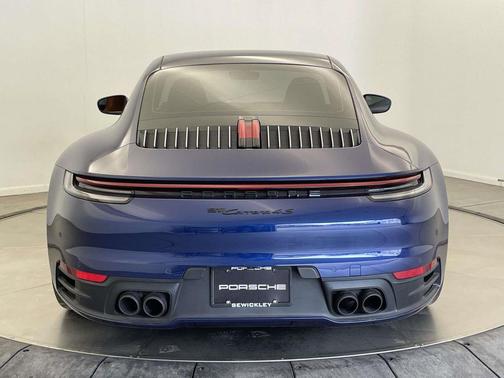 2024 Porsche 911 Carrera 4S