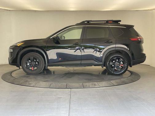 Super Black 2025 Nissan Rogue Rock Creek