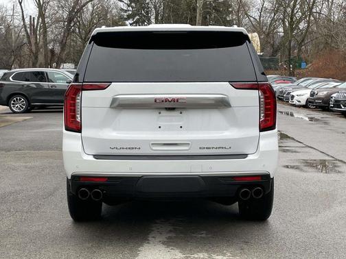2022 GMC Yukon Denali