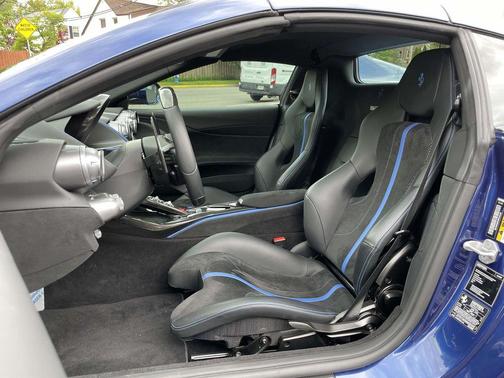 Blu Tour De France Metallic 2022 Ferrari 812 GTS Base