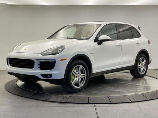 2016 Porsche Cayenne Cayenne S E-Hybrid