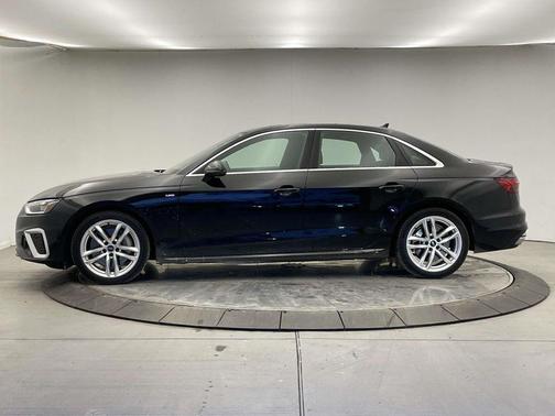 2023 Audi A4 45 S line Premium Plus