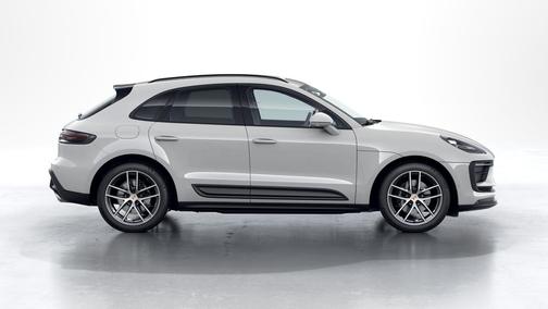Chalk 2024 Porsche Macan