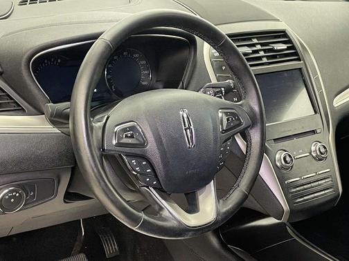 2016 Lincoln MKC Premier