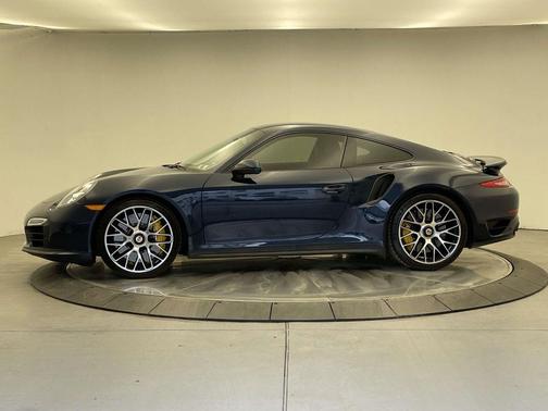 2015 Porsche 911 Turbo S