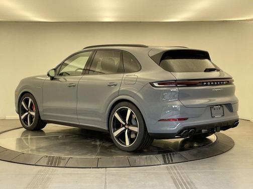 2026 Porsche Cayenne S