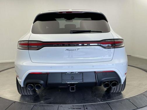 2026 Porsche Macan T