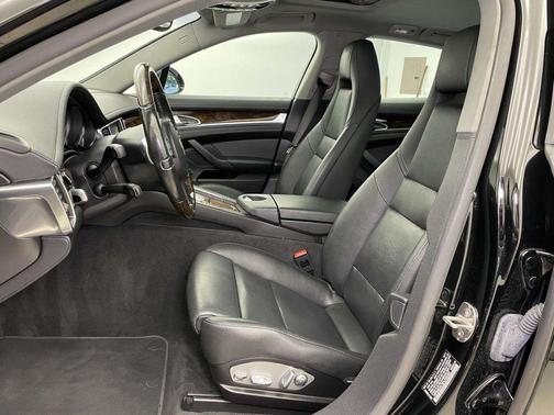 2015 Porsche Panamera 4S