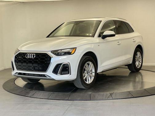2022 Audi Q5 45 S line Premium