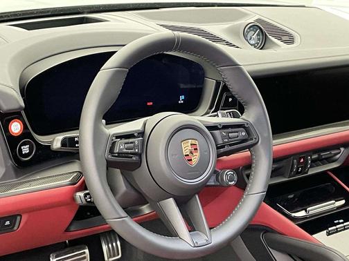 2026 Porsche Cayenne GTS