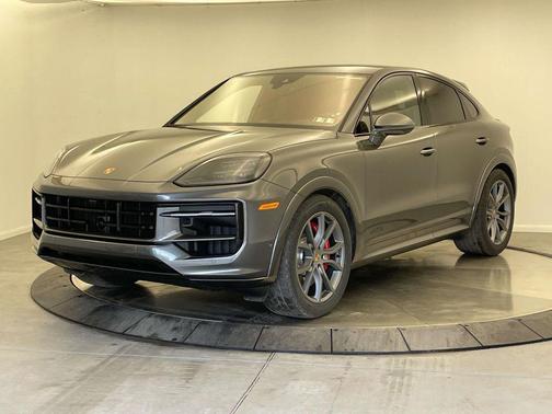 2026 Porsche Cayenne GTS