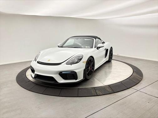 2022 Porsche 718 Spyder Base