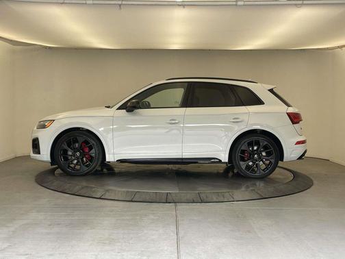 Glacier White Metallic 2025 Audi SQ5 3.0T Premium Plus